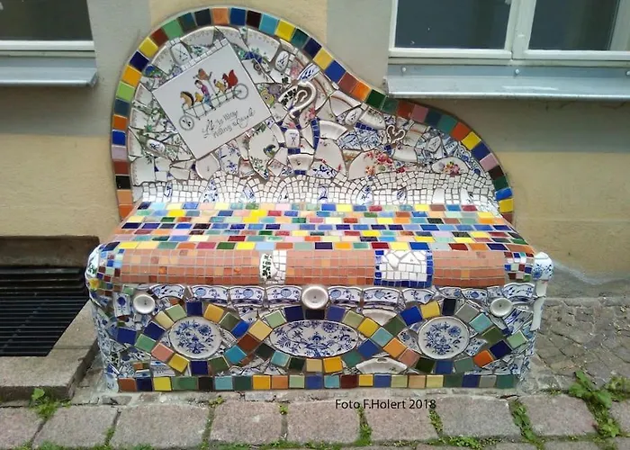 Zu Den Blauen Schwertern